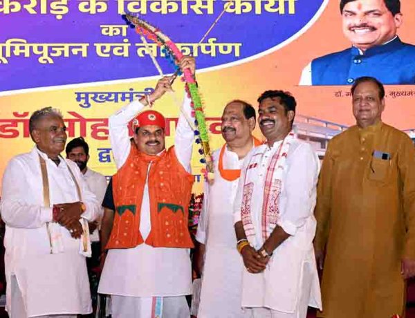 मुख्यमंत्री ने जावरा के सीएम राइज स्कूल (सांदीपनि विद्यालय) भवन का भी कुंडाल गांव से किया वर्चुअल लोकार्पण