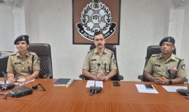 ईरानी गैंग के दो बदमाशों ने नकली पुलिस बन सैलाना में वृद्ध से ठगे सोने के आभूषण, असली पुलिस ने जावरा तक पीछा कर आभूषण जब्त किए, आरोपी भागे