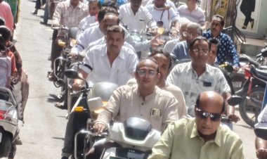 जैन समाज ने मौन रहकर जताया आक्रोश, रैली निकालकर दिया ज्ञापन
