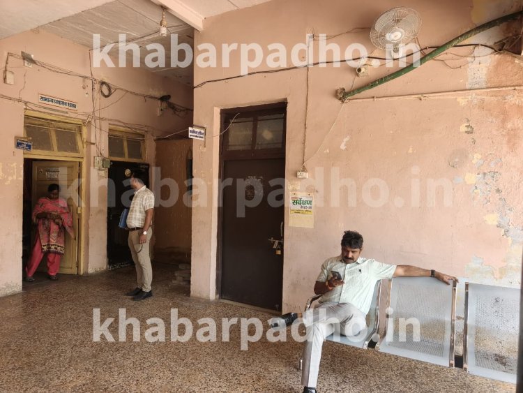 ईओडब्ल्यू की टीम जावरा नगरपालिका पहुंची, अनियमितताओं की शिकायत पर शुरू की जांच