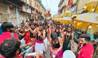 जावरा नगर भ्रमण पर निकले श्री जागनाथ महादेव, भक्त आरती कर अगवानी में जुटे