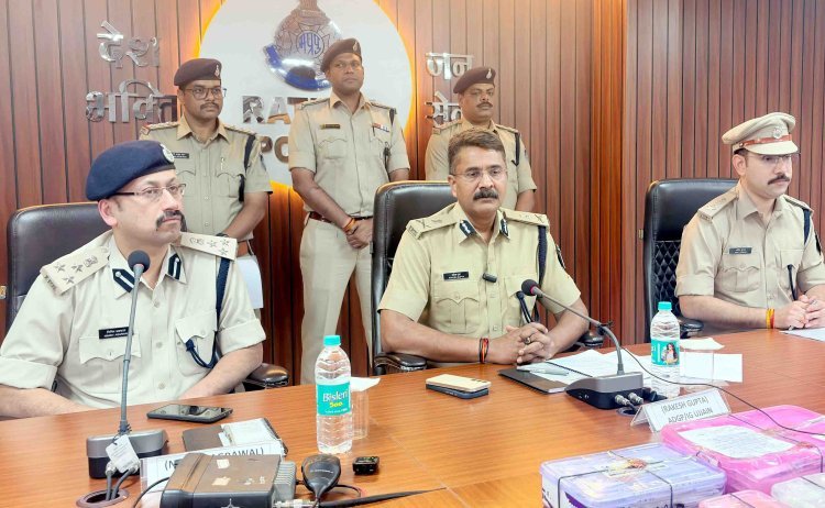 रतलाम में सर्राफा व्यापारी के साथ हुई 5.5 करोड़ की लूट का पर्दाफाश, 6 आरोपी गिरफ्तार, सोने-चांदी के जेवर भी जब्त