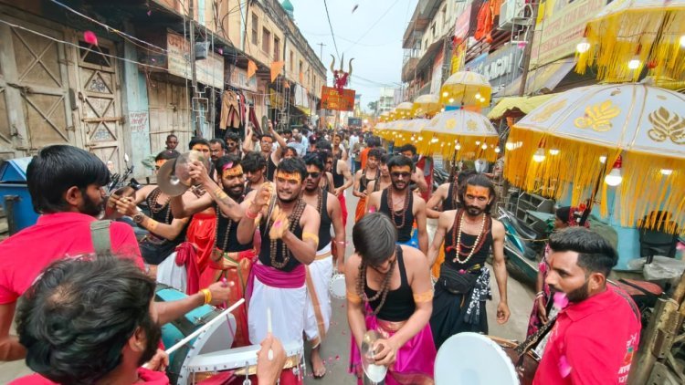 जावरा नगर भ्रमण पर निकले श्री जागनाथ महादेव, भक्त आरती कर अगवानी में जुटे
