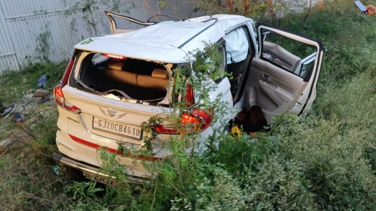 जावरा में एक्सप्रेस-वे से नीचे गिरी दो कारें, कुल चार लोगों की मौत